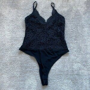 EC Fashion Nova Black V Neck Lace Bodysuit Size Small